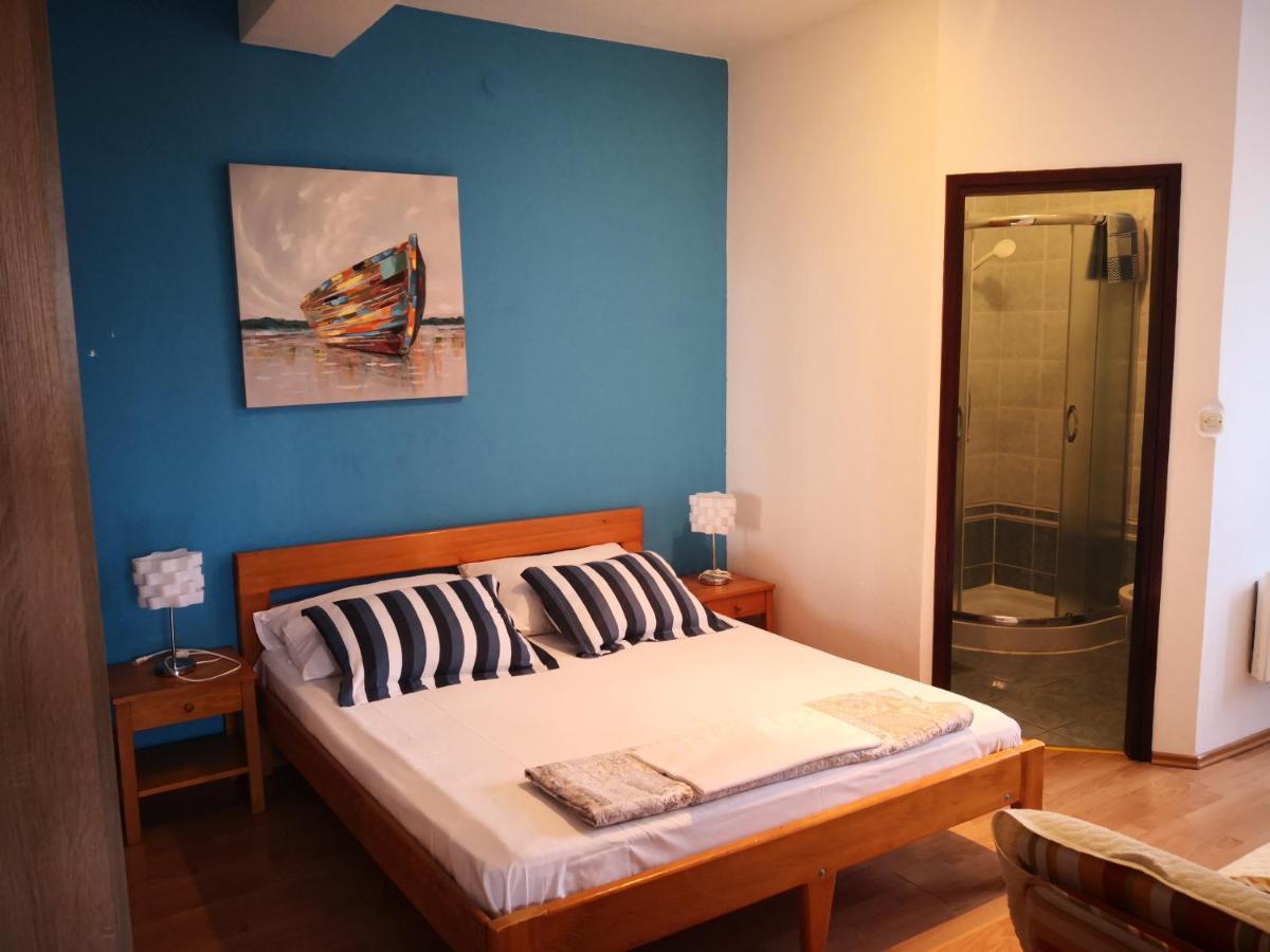 Apartment Plavia Biograd Biograd Na Moru Exterior foto