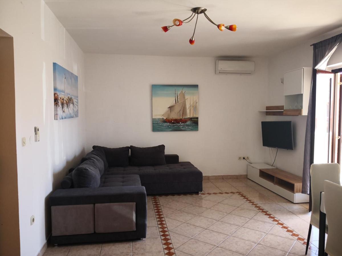 Apartment Plavia Biograd Biograd Na Moru Exterior foto