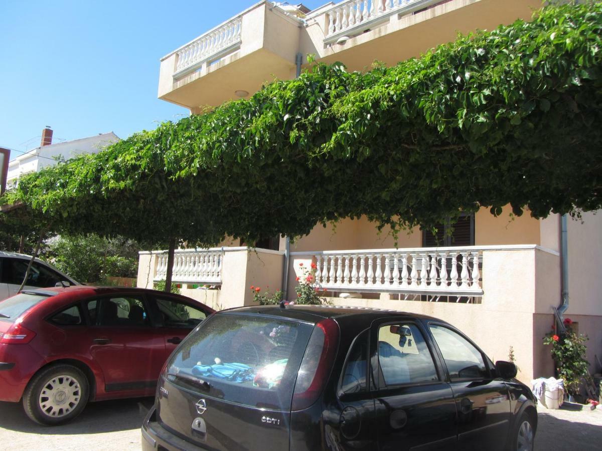 Apartment Plavia Biograd Biograd Na Moru Exterior foto